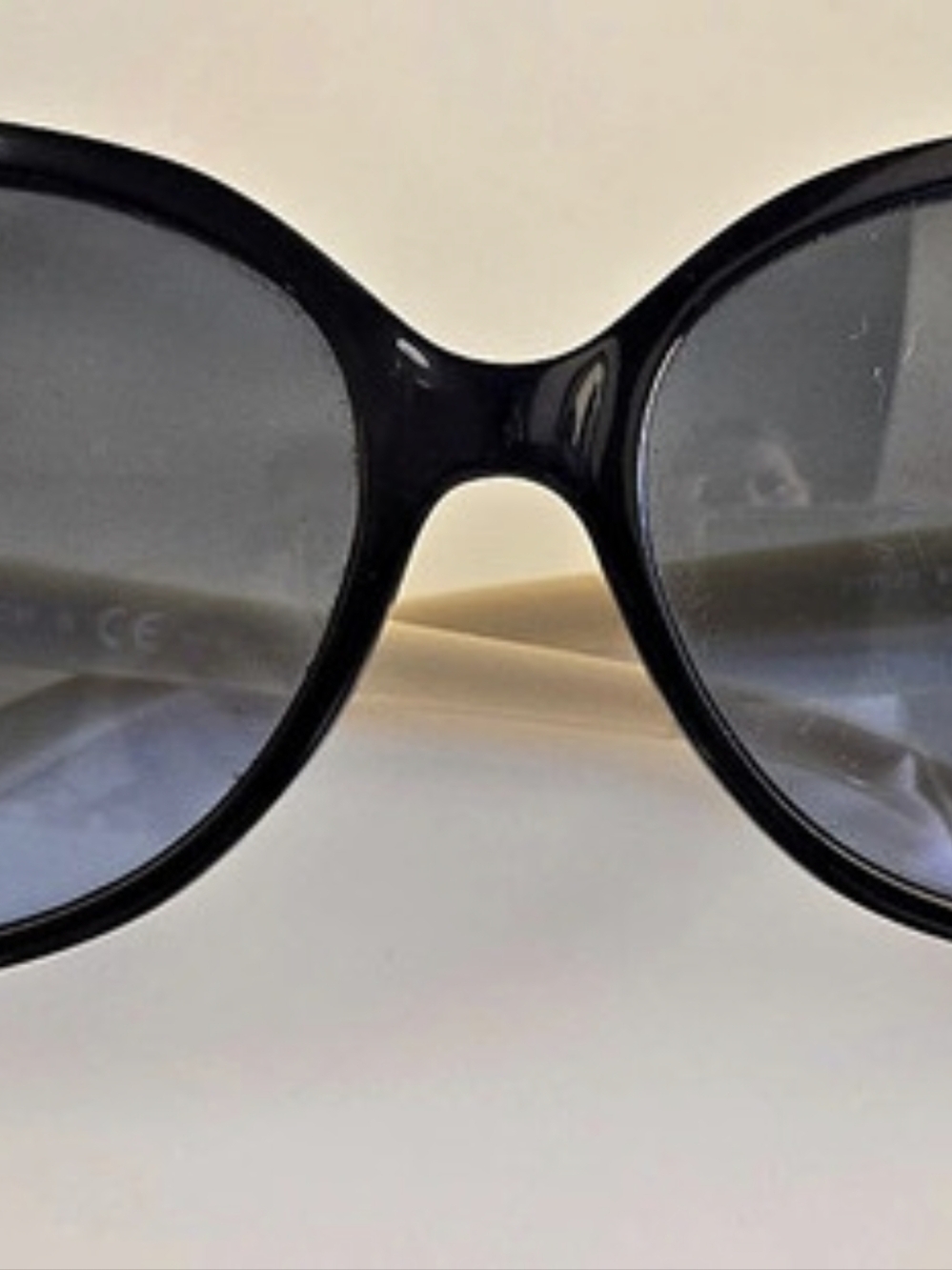 Tory Burch Women's Black & Gold Sunglasses with Case